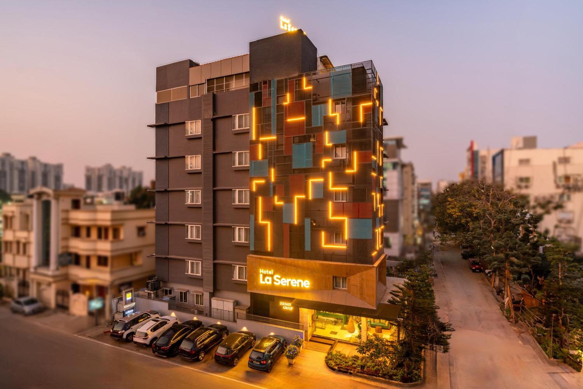 La Serene Hyderabad Exterior photo
